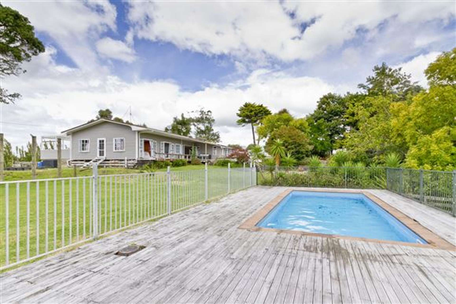 11 Russell Road Wainui_0