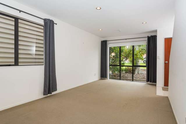 41 Masons Road Oteha_1