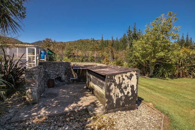 26 Banbury Street Waimangaroa_30