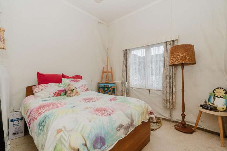 26 Argyle Street Hamilton East_20