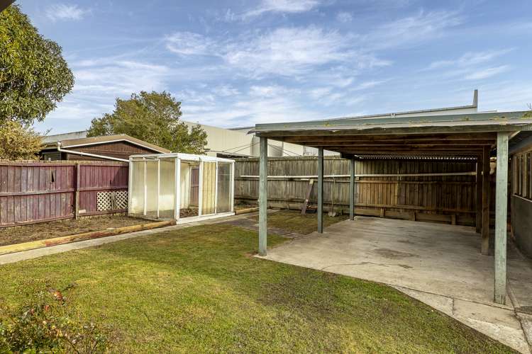 103 Woodbury Street Russley_11