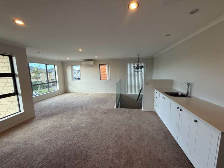 16 Beltany Drive Flat Bush_4