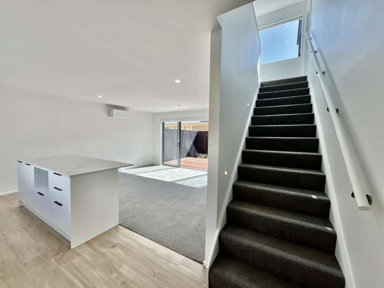 29B Redruth Avenue 10222_6