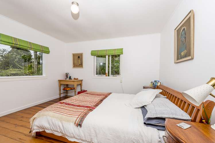 17 Laingholm Drive Laingholm_7