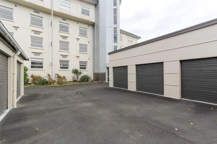 11/4 Buller Street New Plymouth Central_15