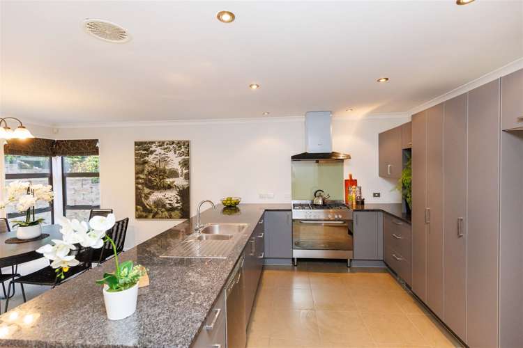 51 Kilkelly Close Tawa_6