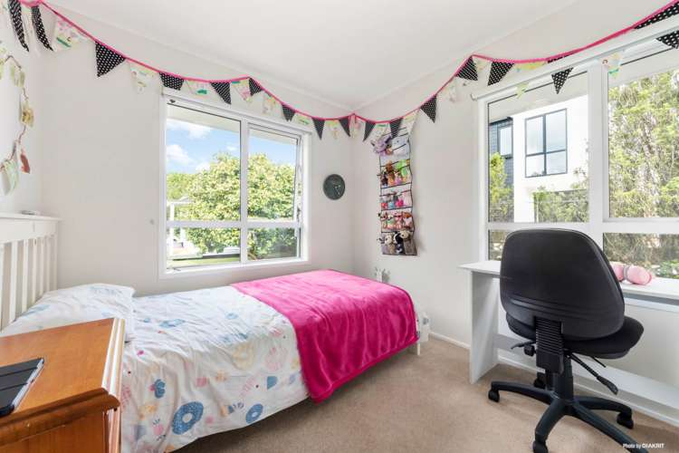 8 Shamrock Lane Te Atatu Peninsula_10