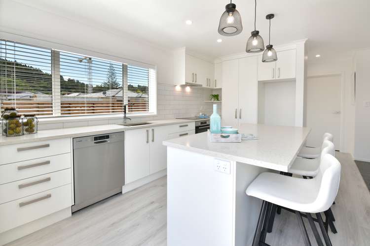 16 Forest Glen Orewa_6