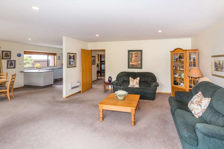 2/55 Roydon Drive Templeton_9