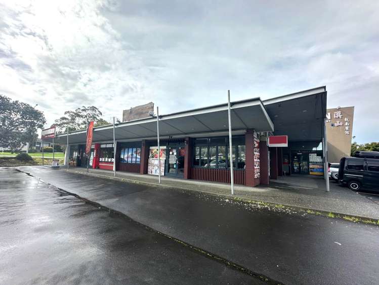 Unit C/31 Link Drive Wairau Valley_1