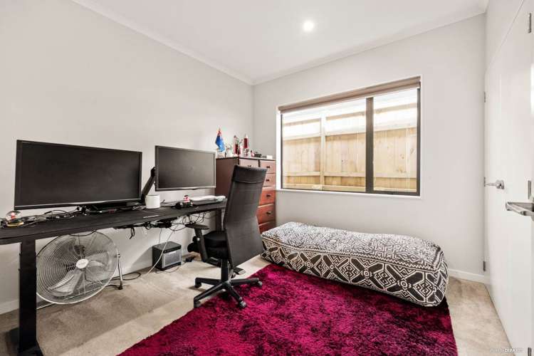 139 Colonial Drive Silverdale_17