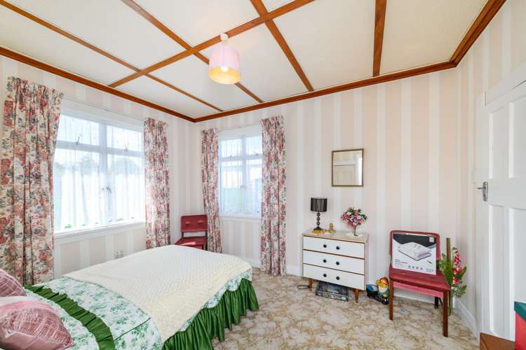 5 Fairview Avenue Feilding_13