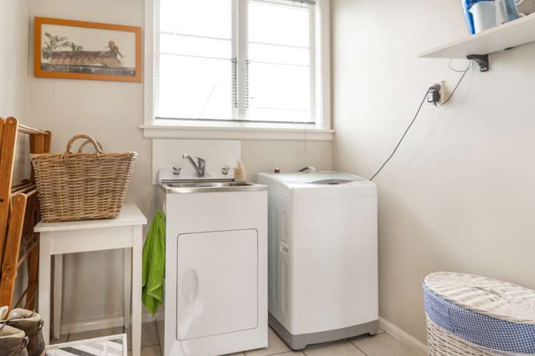 215 Mayfair Avenue Mayfair_19