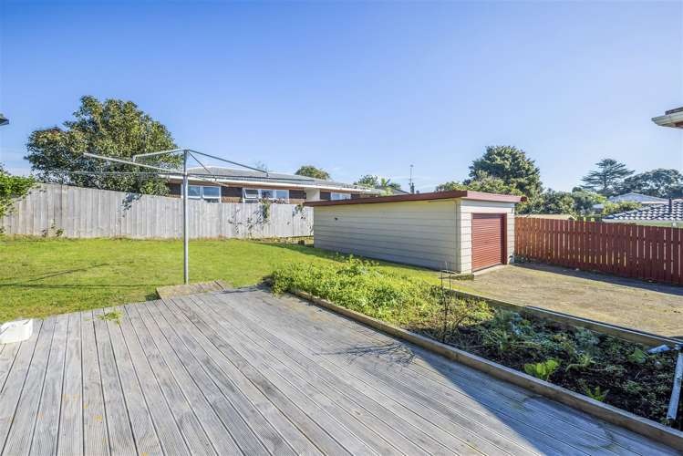 30 McKean Avenue Manurewa_7