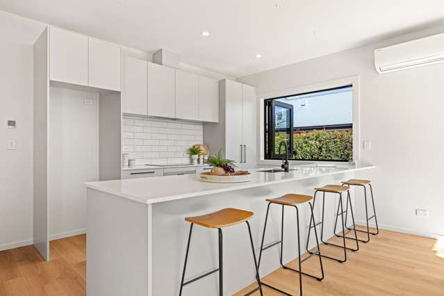 37 Sullivan Avenue Woolston_2