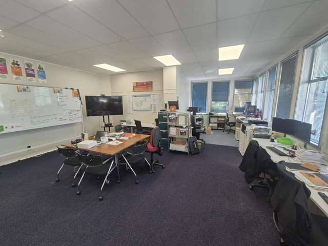 6 Hagley Street Porirua_1