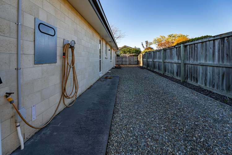 14A Ernest Place Brightwater_17