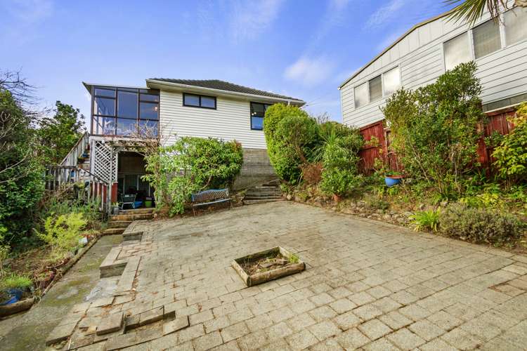 2 Ryan Grove Tawa_17