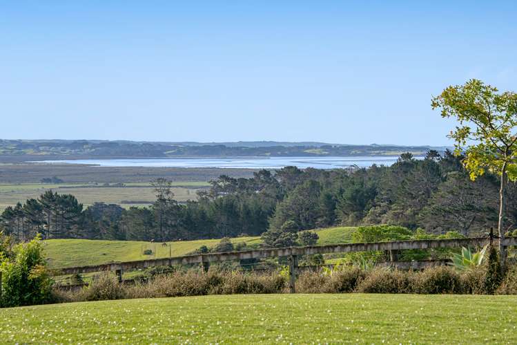 69a Pipitiwai Drive Helensville_47