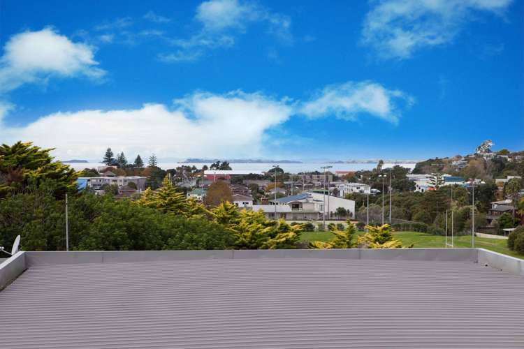 2/170 Stapleford Crescent Browns Bay_2
