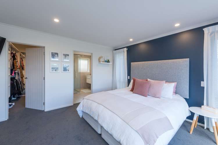 32 Hart Road Richmond_18