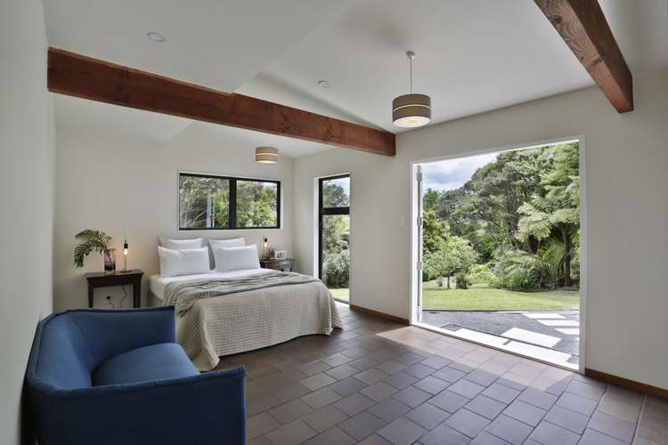 14 North Way Titirangi_12