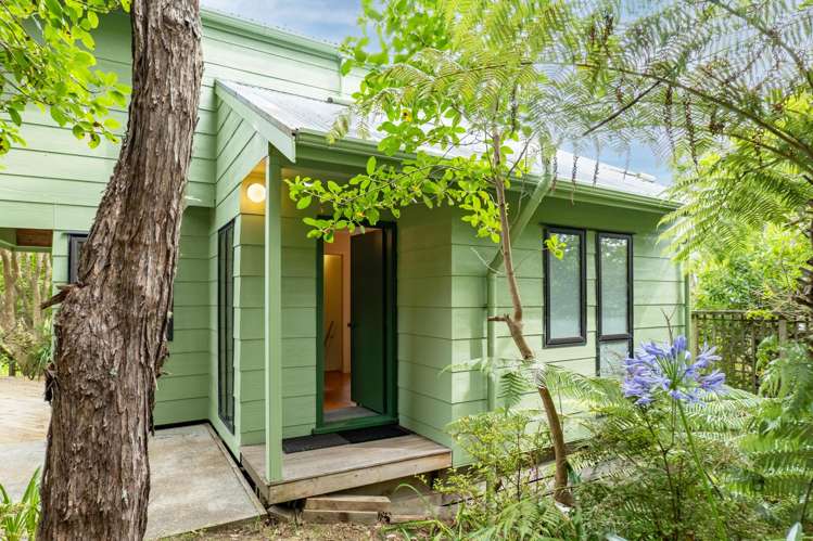 28 Hunterville Road Orapiu_29