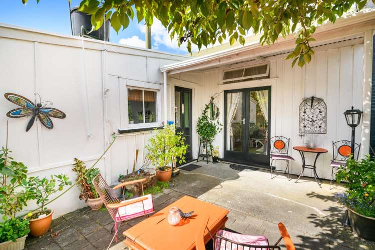 9 Lambert Street Marton_24