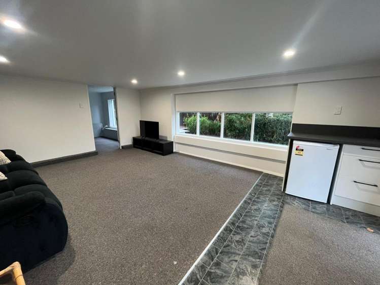 4/305 Great North Road Henderson_8