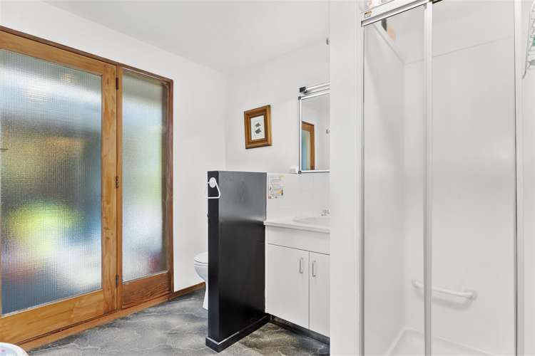 12 Belvedere Grove Rangatira Park_11