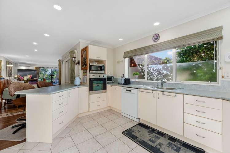 35 Cascaden Road Gulf Harbour_13