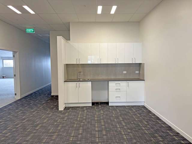 Unit 2/531 Great South Road Penrose_4