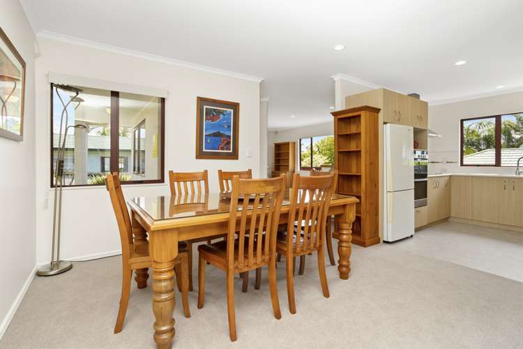 20 Lasque Place Glen Eden_12