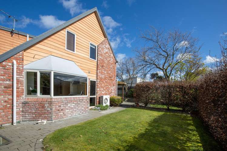 32 George Street Rolleston_17