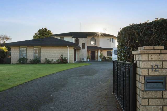 Room for the Whole Family, Views & Versatility
