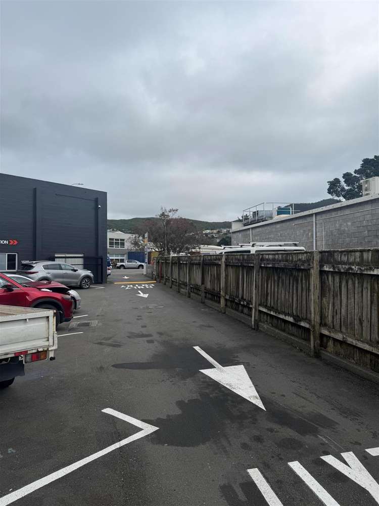 Unit 1, 98 Main Road Tawa_6