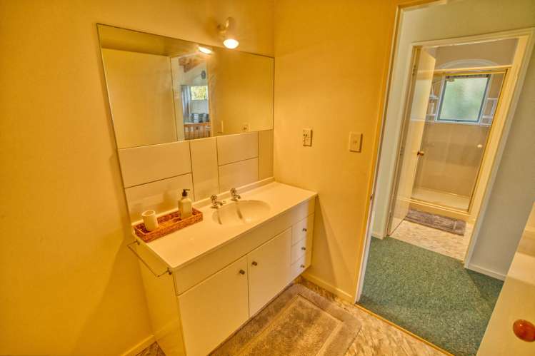 6 Ross Place Te Miko_23