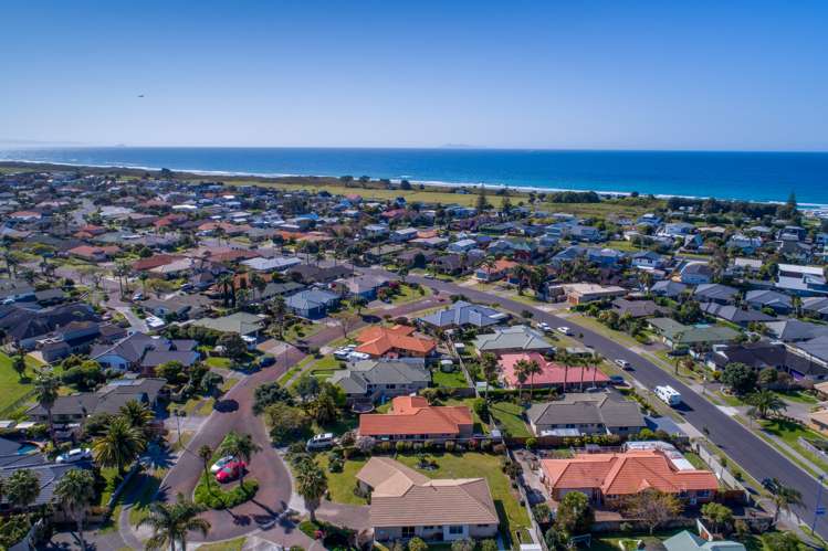 9 Newport Key Papamoa_22