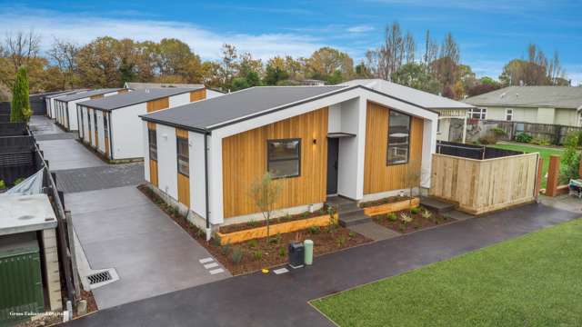 Single Level With A Garage!