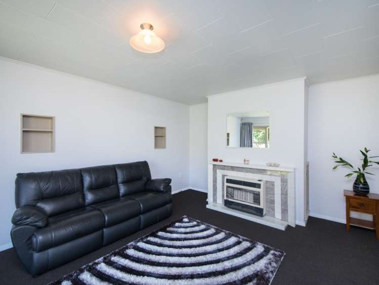 9 Queen Street Feilding_5