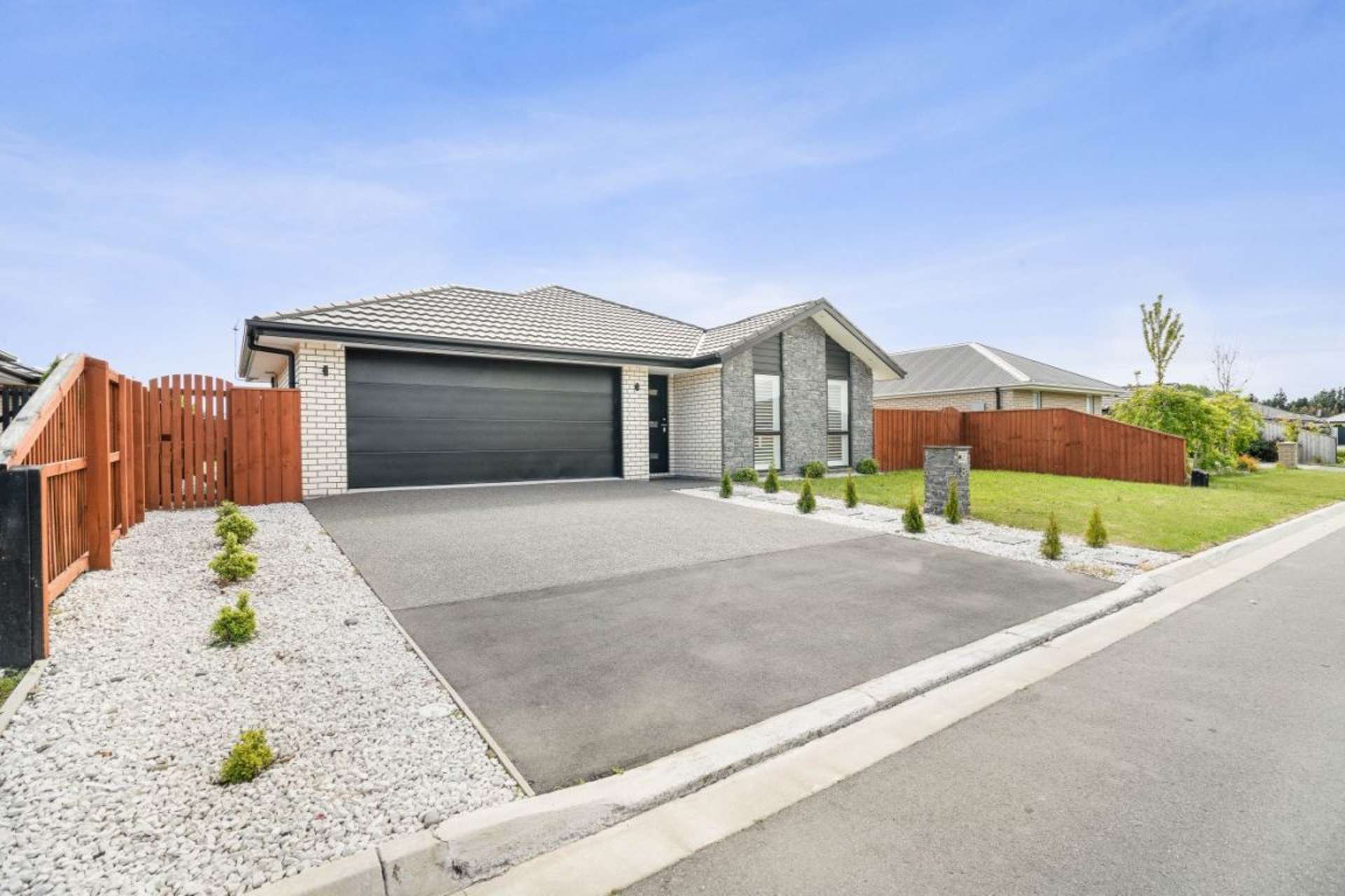 8 Petunia Drive Wigram_0