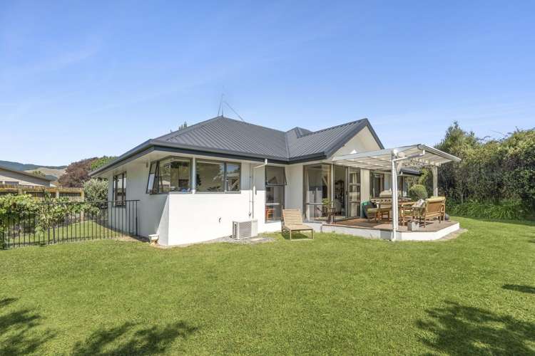 15 Albizia Place Richmond_10