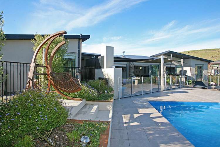 7 The Ridge Kennedys Bush_17