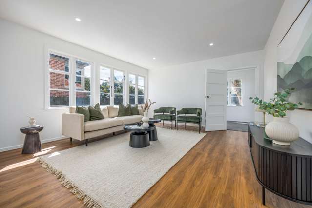 Freehold-Own Drive-Renovated