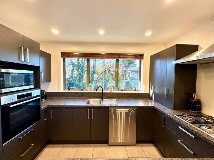 8 Telfer Street Balclutha_15