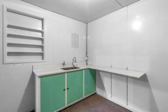 B-C/18 Irk Street Gore_4