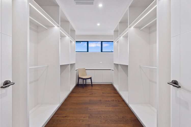 8 Ridgelea Road Long Bay_15