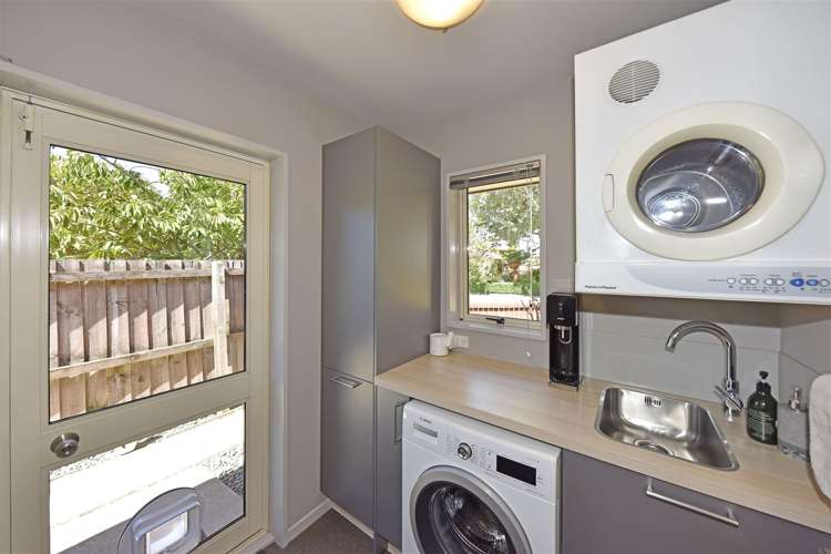 11 Thornwood Place Redwood_13