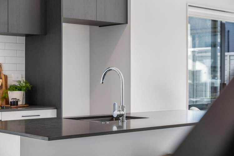 3 Aquamarine Road Rosehill_36