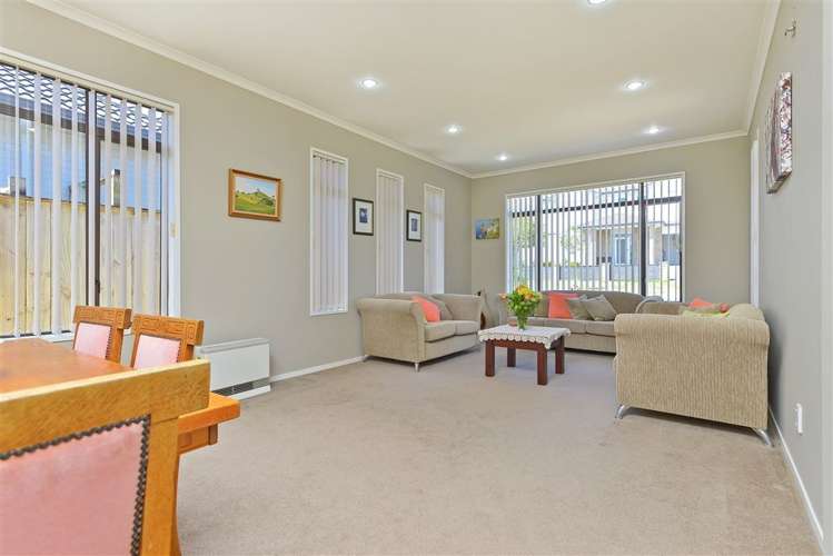 57 Coachman Drive Flat Bush_4